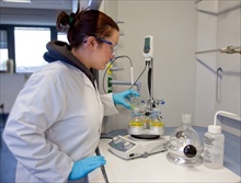 诺丁汉特伦特大学为化学学生提供的最先进的技术